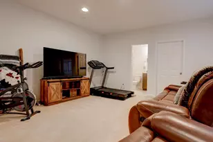 1309 Pedigree St, Frederick, MD 21702 - Photo 18