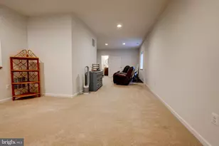 1309 Pedigree St, Frederick, MD 21702 - Photo 20