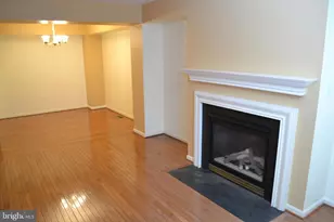 2202 Garden Ln, Frederick, MD 21701 - Photo 8