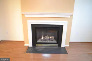 2202 Garden Ln, Frederick, MD 21701 - Photo 6