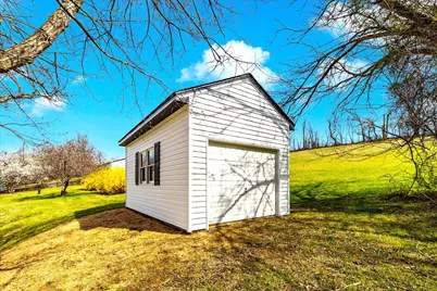 13611 Harrisville Road, Mount Airy, MD 21771 - Photo 38