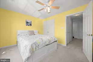 2504 Shelley Cir, Frederick, MD 21702 - Photo 18