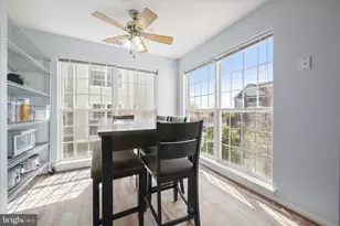 2504 Shelley Cir, Frederick, MD 21702 - Photo 10