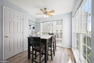 2504 Shelley Cir, Frederick, MD 21702 - Photo 8