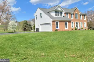 4132 Larson Ln, Mount Airy, MD 21771 - Photo 2