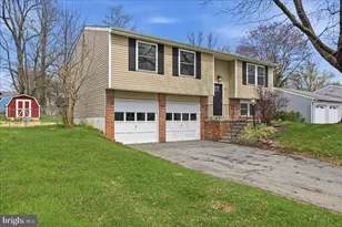 215 Challedon Dr, Walkersville, MD 21793 - Photo 2