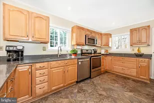 2726 Loch Haven Dr, Ijamsville, MD 21754 - Photo 14