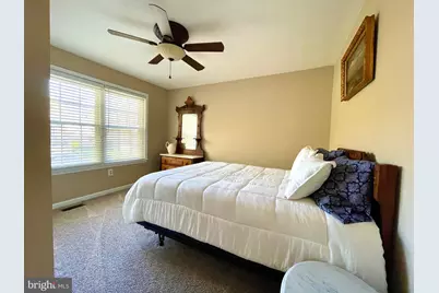 6110 Fieldcrest Drive, Frederick, MD 21701 - Photo 28