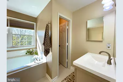 6110 Fieldcrest Drive, Frederick, MD 21701 - Photo 40