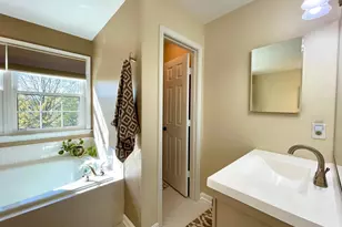 6110 Fieldcrest Dr, Frederick, MD 21701 - Photo 40