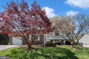 221 Diamond Dr, Walkersville, MD 21793 - Photo 2