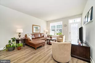 6443 Autumn Olive Dr, Frederick, MD 21703 - Photo 16