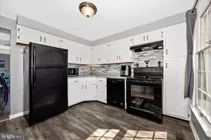 8246 Black Haw Ct, Frederick, MD 21701 - Photo 14