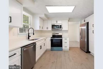 100 Albany Avenue E, Walkersville, MD 21793 - Photo 10