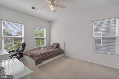 1423 Village Green Way, Brunswick, MD 21716 - Photo 38