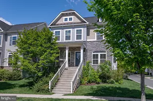 1423 Village Green Way, Brunswick, MD 21716 - Photo 2