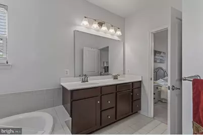 1423 Village Green Way, Brunswick, MD 21716 - Photo 36