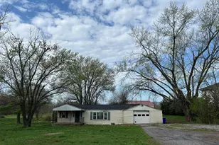 12632 Creagerstown Rd, Thurmont, MD 21788 - Photo 1