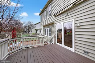 611 Hunting Ridge Dr, Frederick, MD 21703 - Photo 8