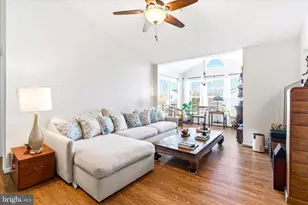 6391 Rutherford Ct, Frederick, MD 21703 - Photo 2
