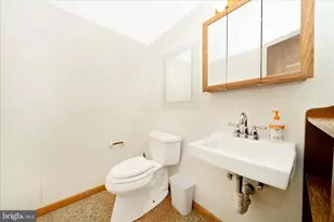 5811 Corporal Jones Ct, Mount Airy, MD 21771 - Photo 36