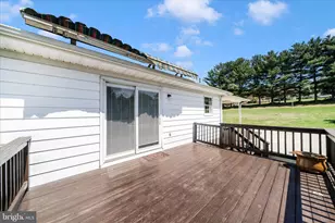 5811 Corporal Jones Ct, Mount Airy, MD 21771 - Photo 10