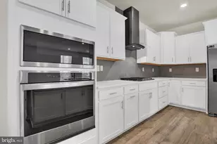 454 Hanson St, Frederick, MD 21701 - Photo 8