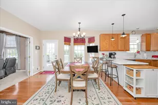 307 Washington St, Middletown, MD 21769 - Photo 12