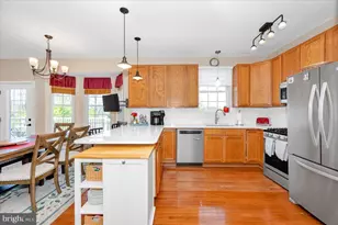 307 Washington St, Middletown, MD 21769 - Photo 16