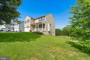307 Washington St, Middletown, MD 21769 - Photo 2