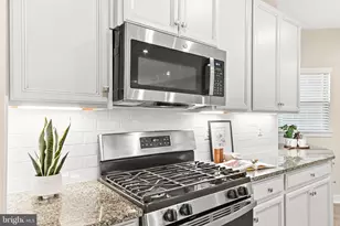 3225 Thornapple Dr, Frederick, MD 21704 - Photo 18