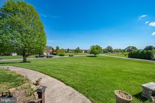 4810 N Reyburn Ct, Mount Airy, MD 21771 - Photo 8