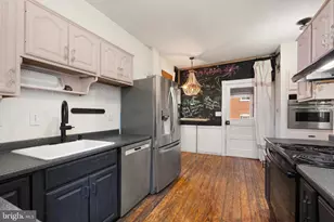 25 E A Street E, Brunswick, MD 21716 - Photo 12