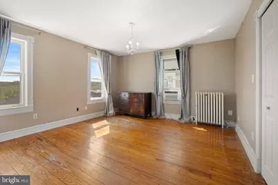 25 E A Street E, Brunswick, MD 21716 - Photo 16
