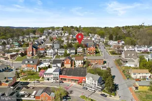 25 E A Street E, Brunswick, MD 21716 - Photo 2