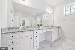 2048 Chamberlain Dr, Frederick, MD 21702 - Photo 8