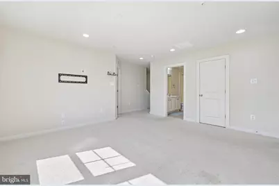 2048 Chamberlain Drive, Frederick, MD 21702 - Photo 14