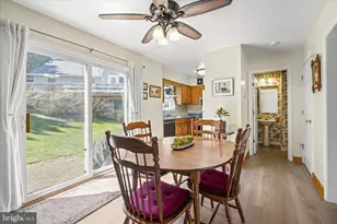 304 Washington St, Middletown, MD 21769 - Photo 8