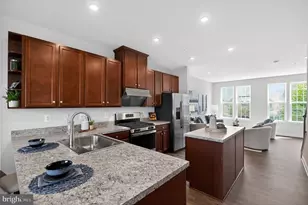 6638 Ballenger Run Blvd, Frederick, MD 21703 - Photo 6