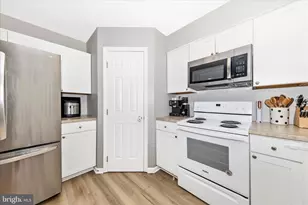 6107 Pine Ridge Terrace, Frederick, MD 21701 - Photo 14