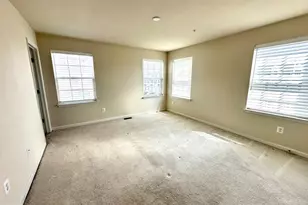 439 Pemberton Park Ln, Frederick, MD 21703 - Photo 12