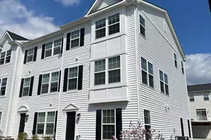 439 Pemberton Park Ln, Frederick, MD 21703 - Photo 2