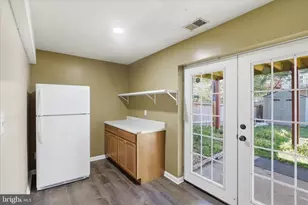 1090 E Thornhill Pl, Frederick, MD 21703 - Photo 30