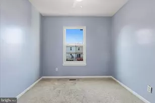 1090 E Thornhill Pl, Frederick, MD 21703 - Photo 22