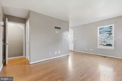 1090 E Thornhill Place, Frederick, MD 21703 - Photo 6