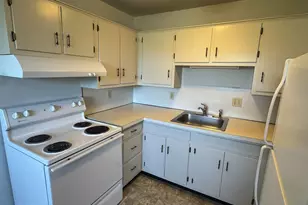 3876 Shadywood Dr, Jefferson, MD 21755 - Photo 8