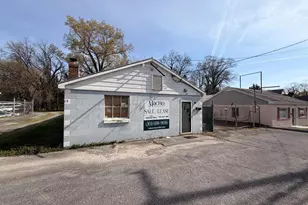 15 Woodside Ave, Thurmont, MD 21788 - Photo 1