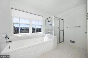 2605 Island Grove Blvd, Frederick, MD 21701 - Photo 24