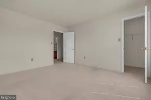 1027 Dulaney Mill Dr, Frederick, MD 21702 - Photo 54