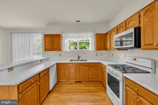 1027 Dulaney Mill Dr, Frederick, MD 21702 - Photo 20